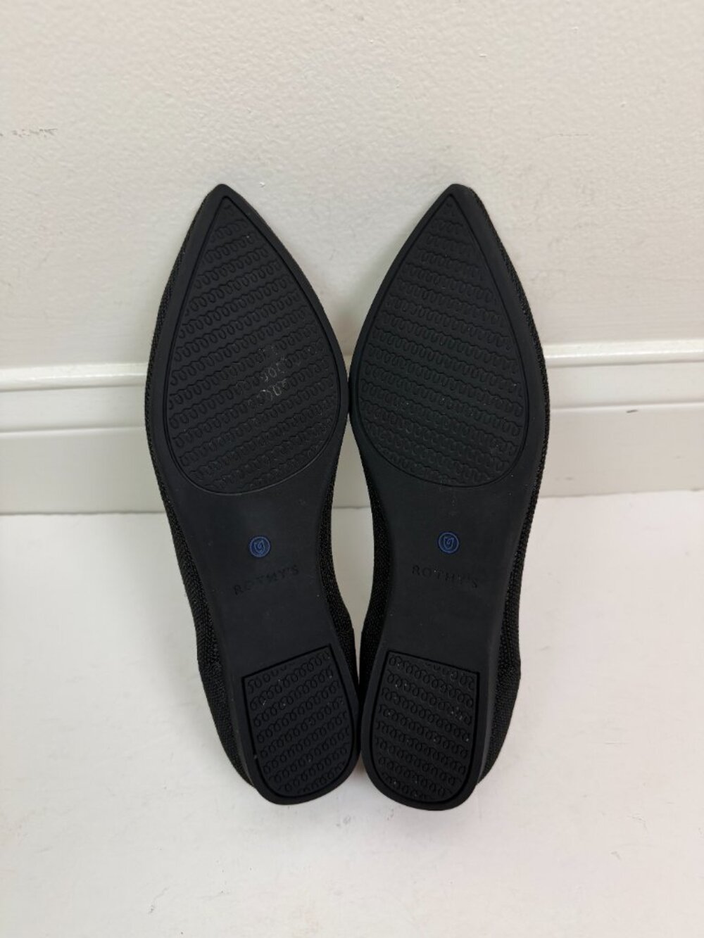 Rothy's The Point Ballet Flat In Classic Black Size 10 - Picture 8 of 12